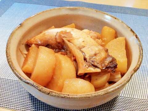 ♪圧力鍋で♡大根とぶりのあら炊き♪